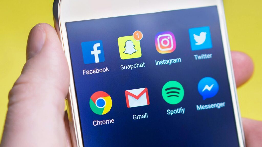  Meta Ads (Facebook + Instagram)